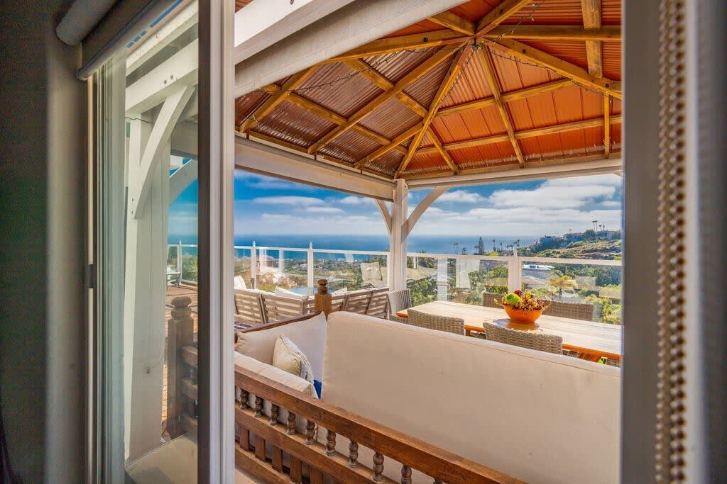 Private Oasis in La Jolla | Photo 44