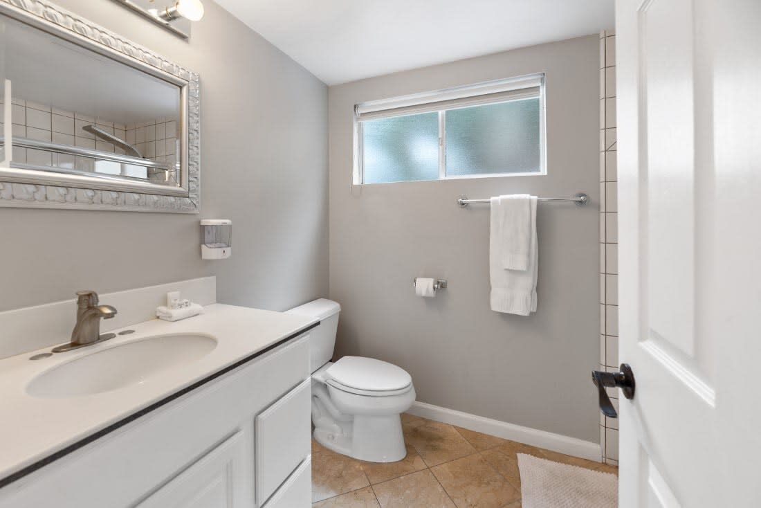 Private Oasis in La Jolla | Photo 30