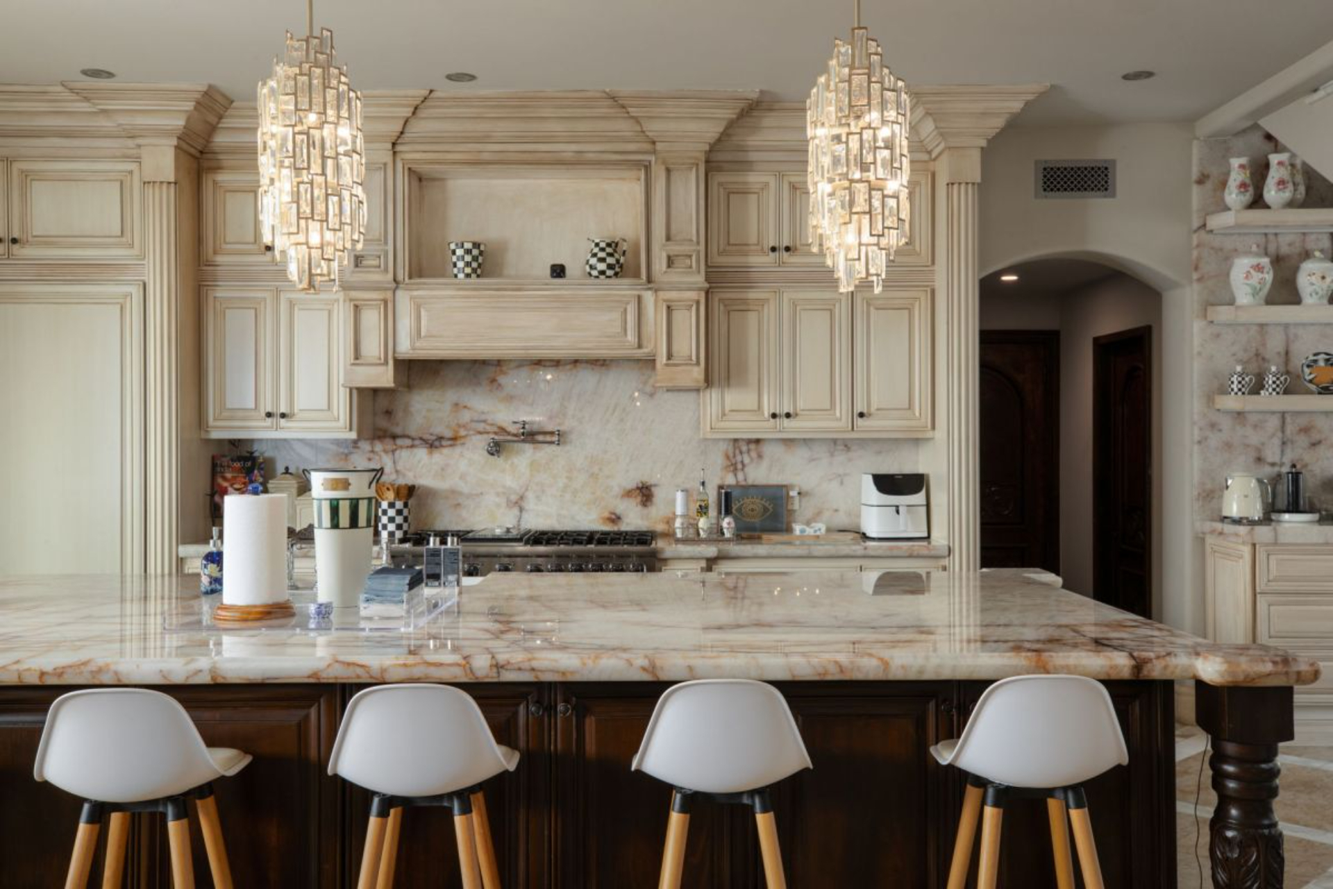 Elegant La Jolla Villa | Photo 56