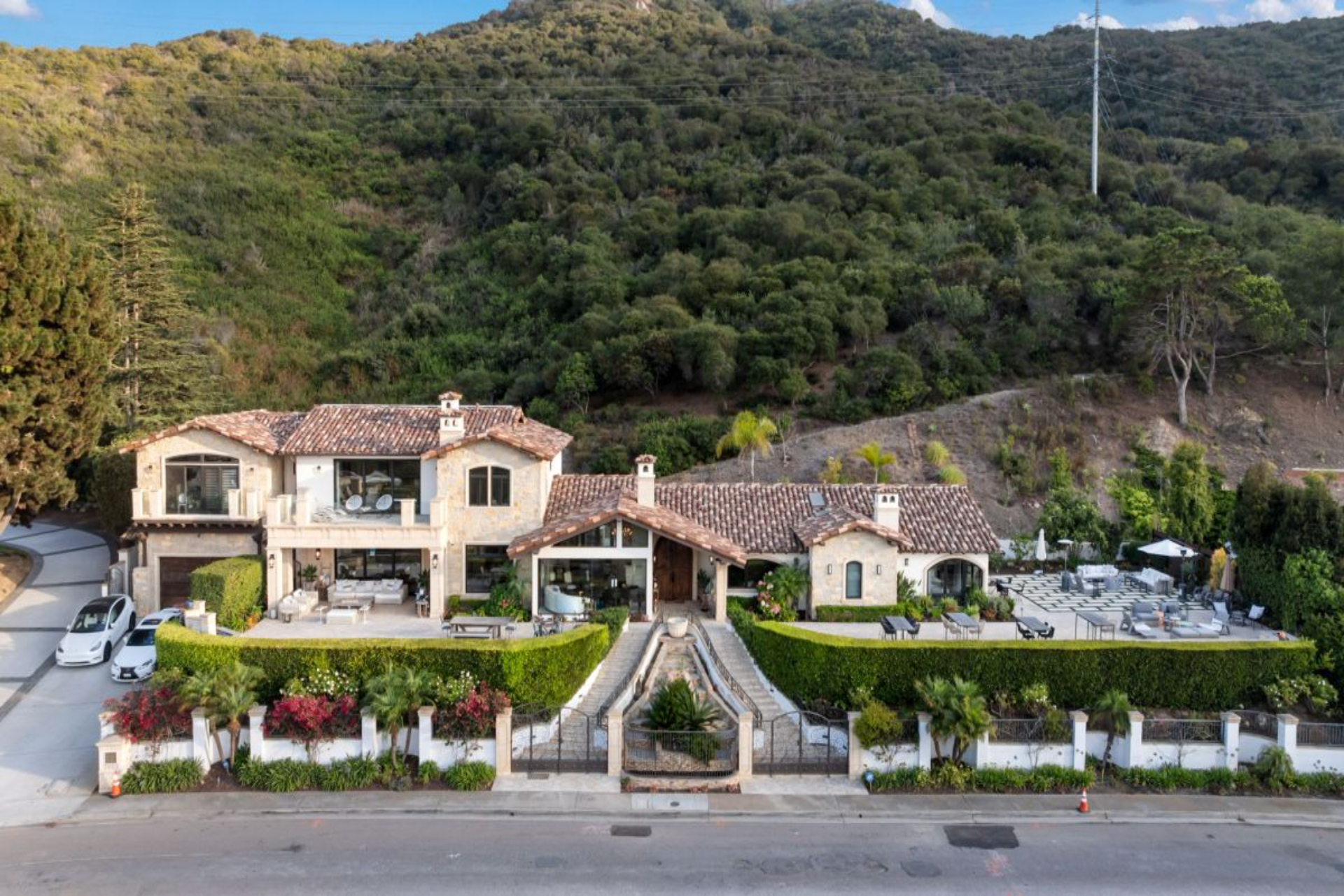 Elegant La Jolla Villa | Photo 15