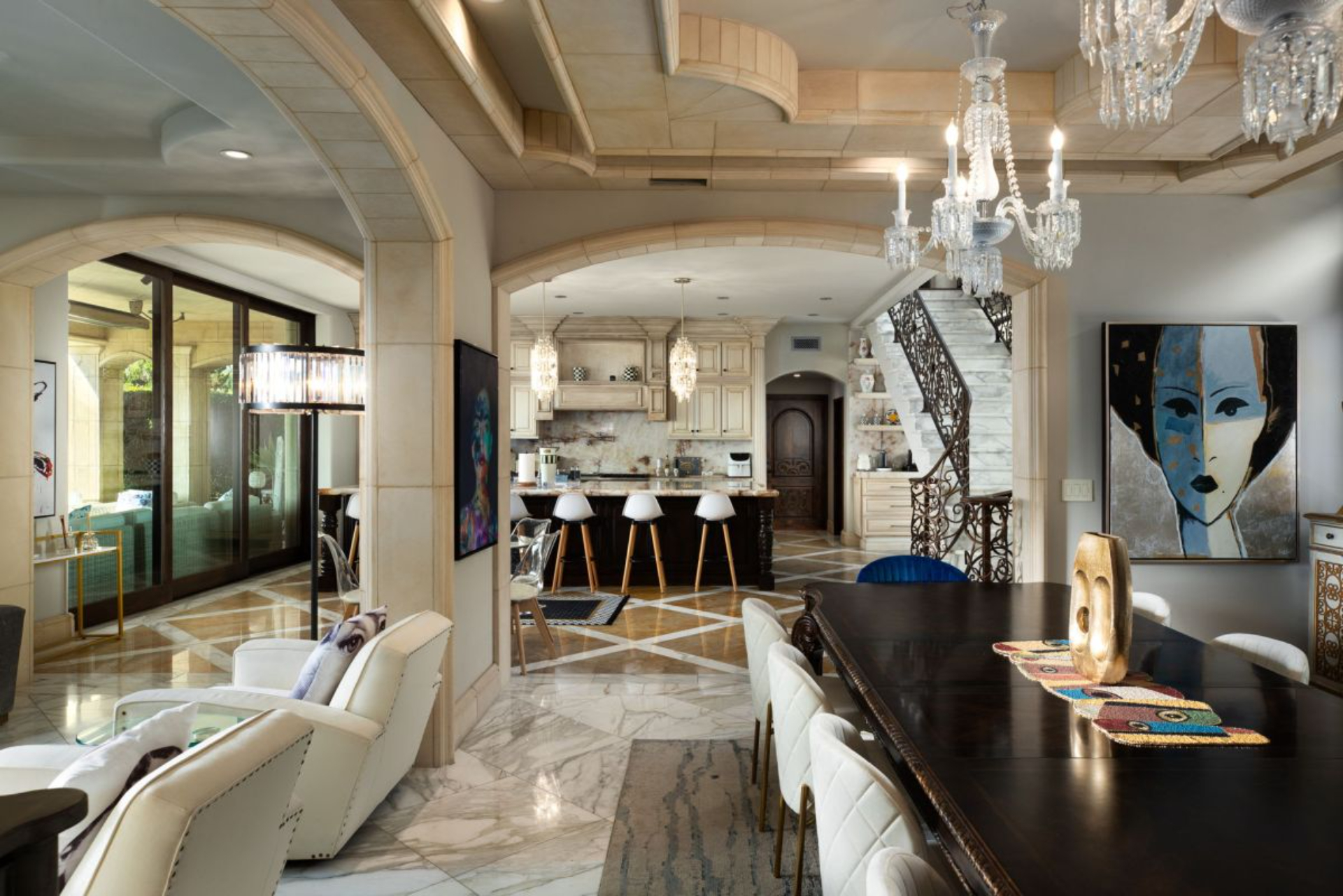 Elegant La Jolla Villa | Photo 53