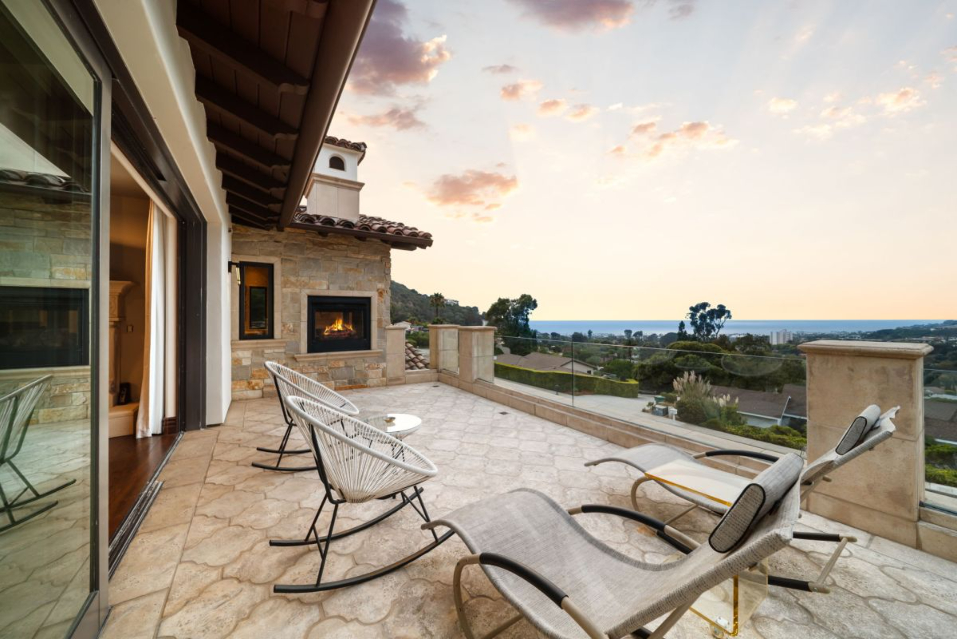 Elegant La Jolla Villa | Photo 32