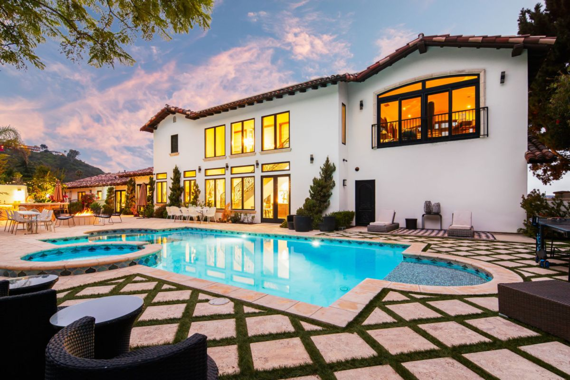 Elegant La Jolla Villa | Photo 2