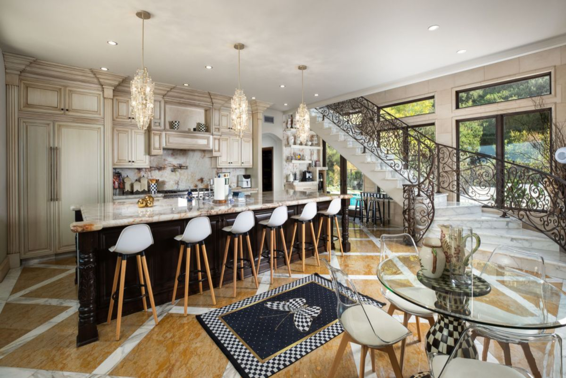 Elegant La Jolla Villa | Photo 55