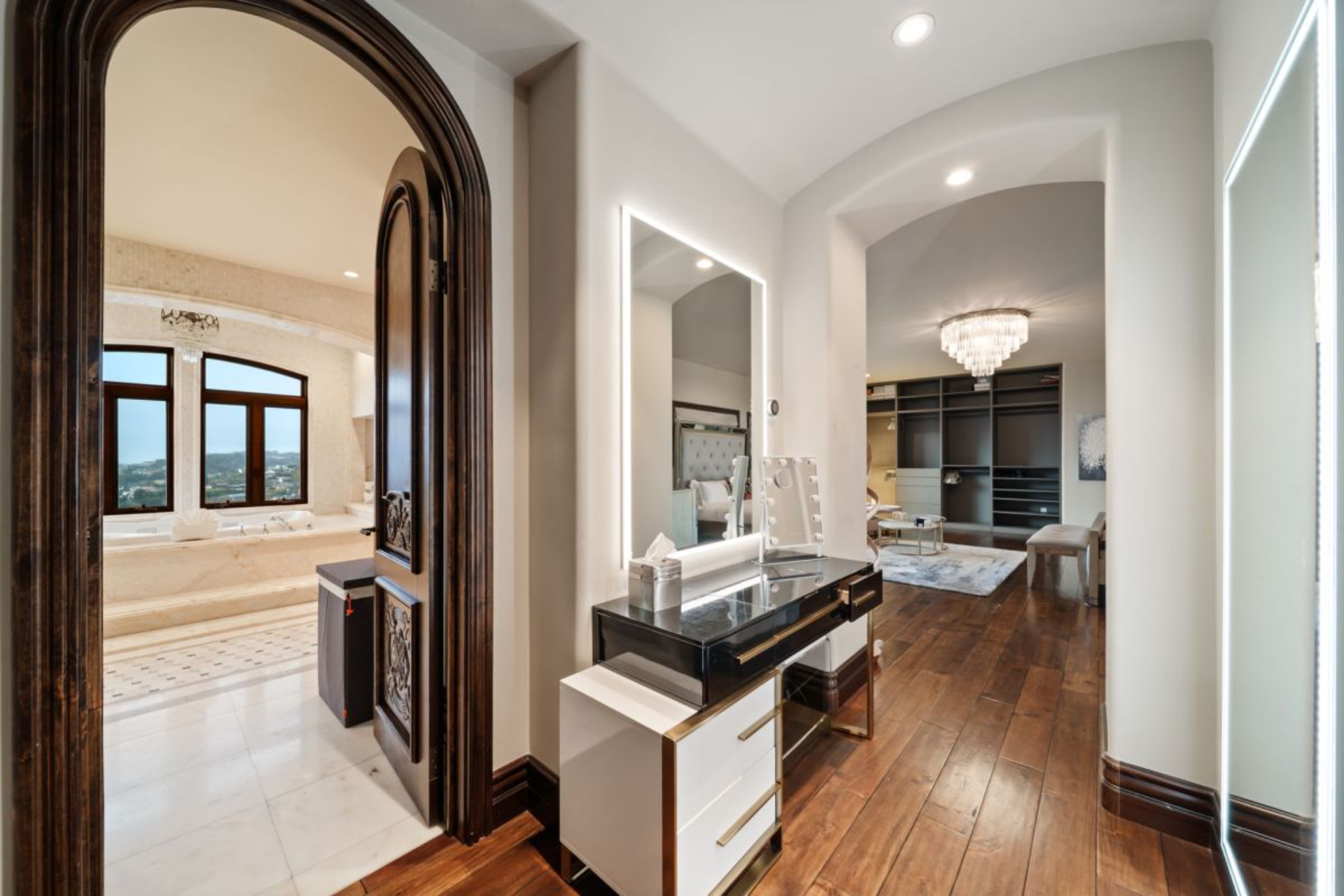 Elegant La Jolla Villa | Photo 27