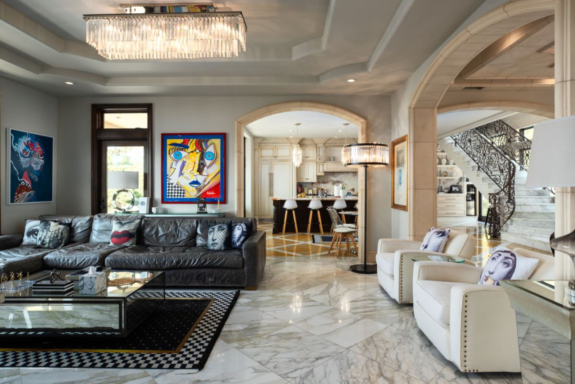 Elegant La Jolla Villa | Photo 58