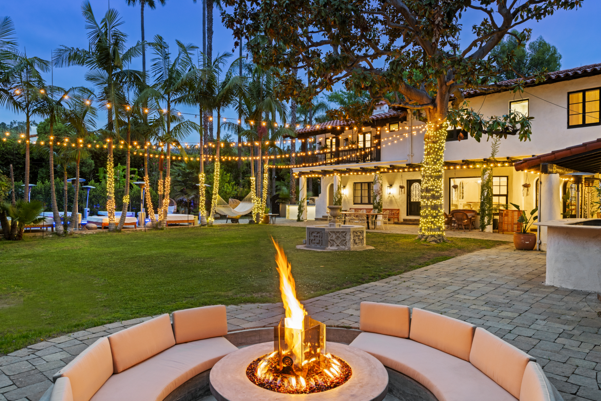 Sunset Estate | Photo 8