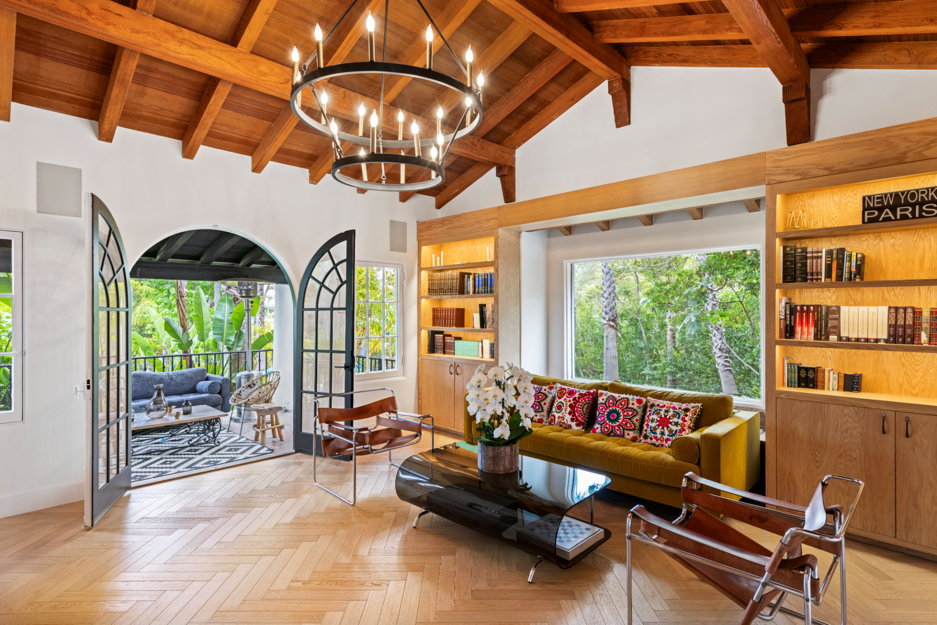 Sunset Estate | Photo 32