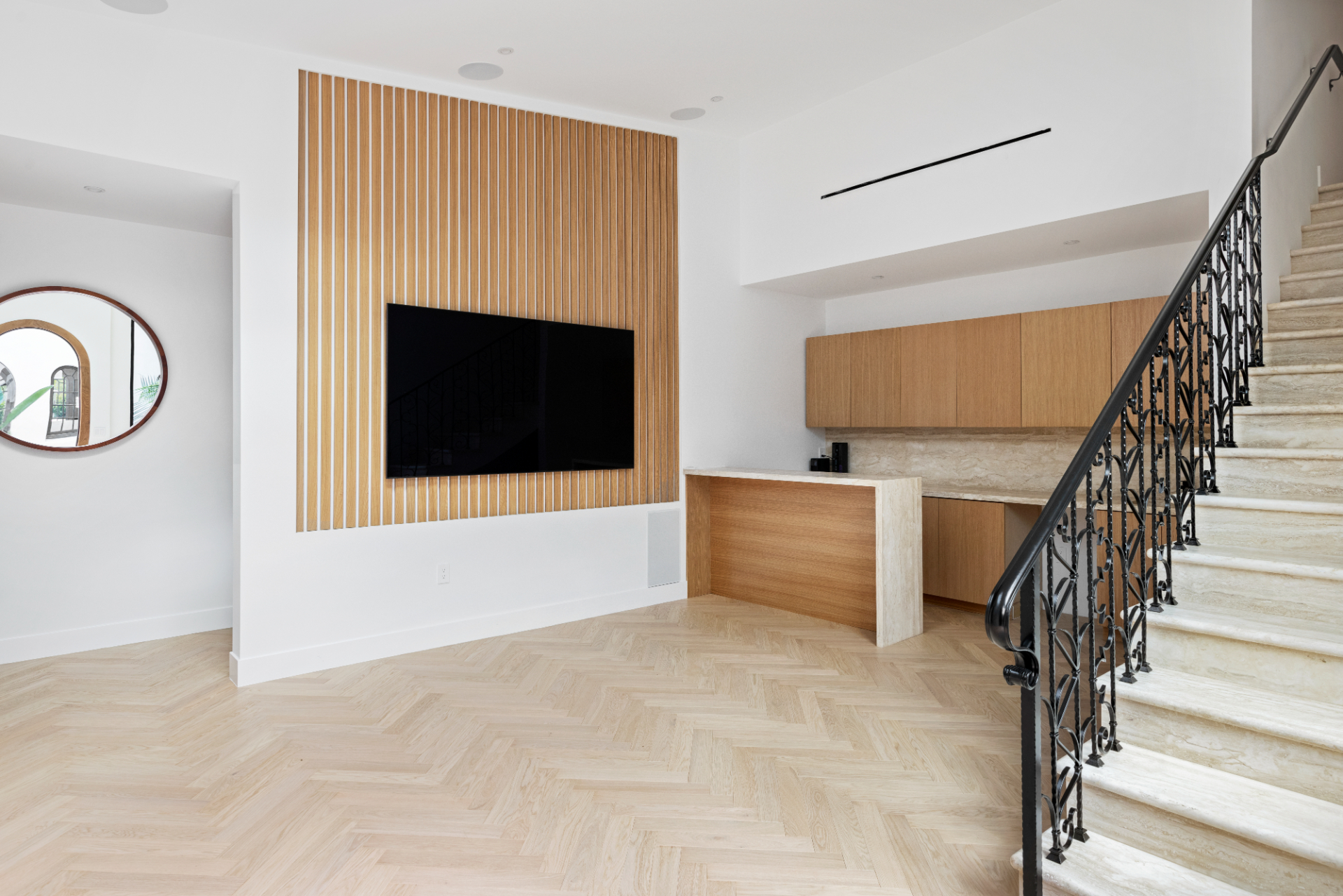 Sunset Estate | Photo 35