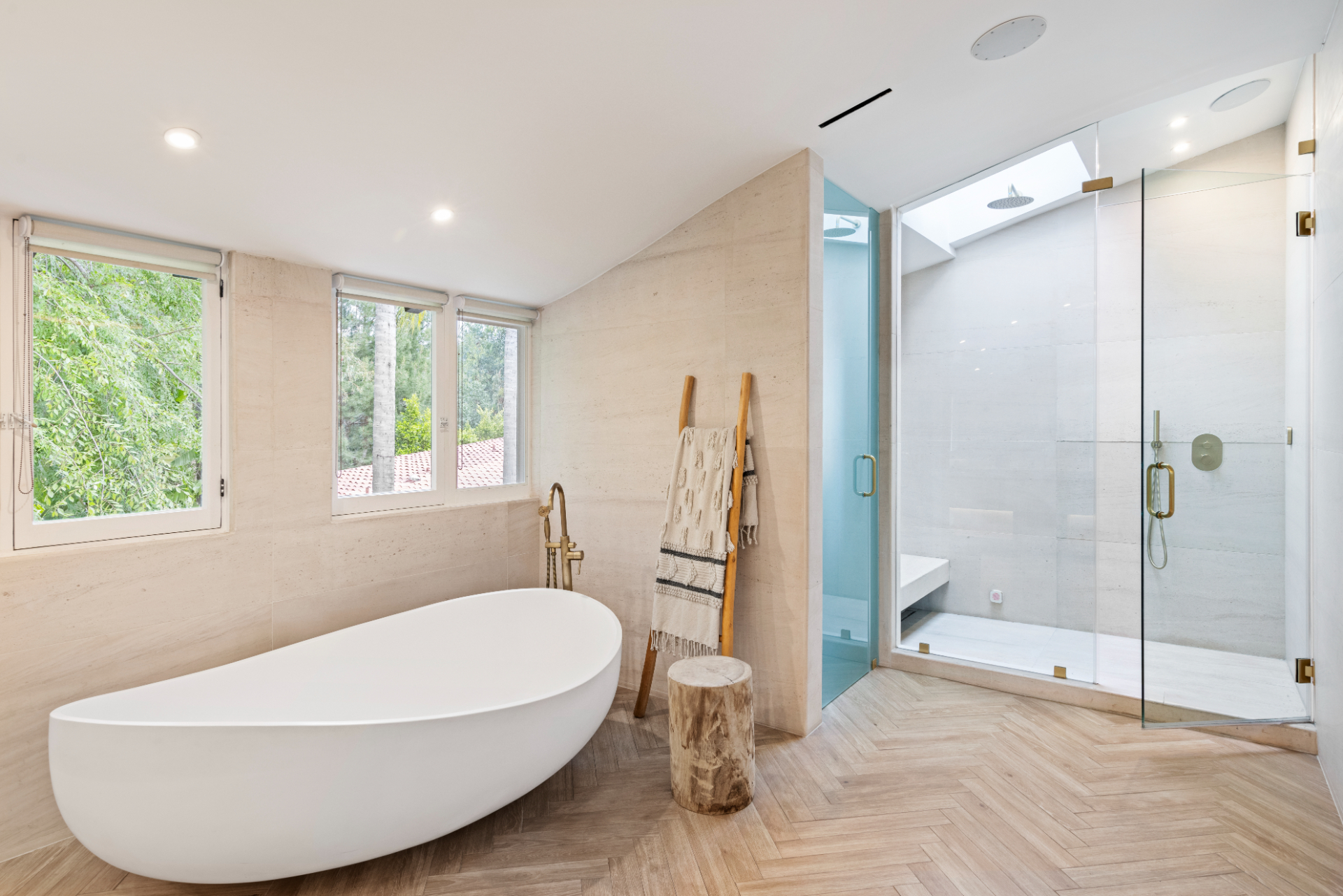 Sunset Estate | Photo 28