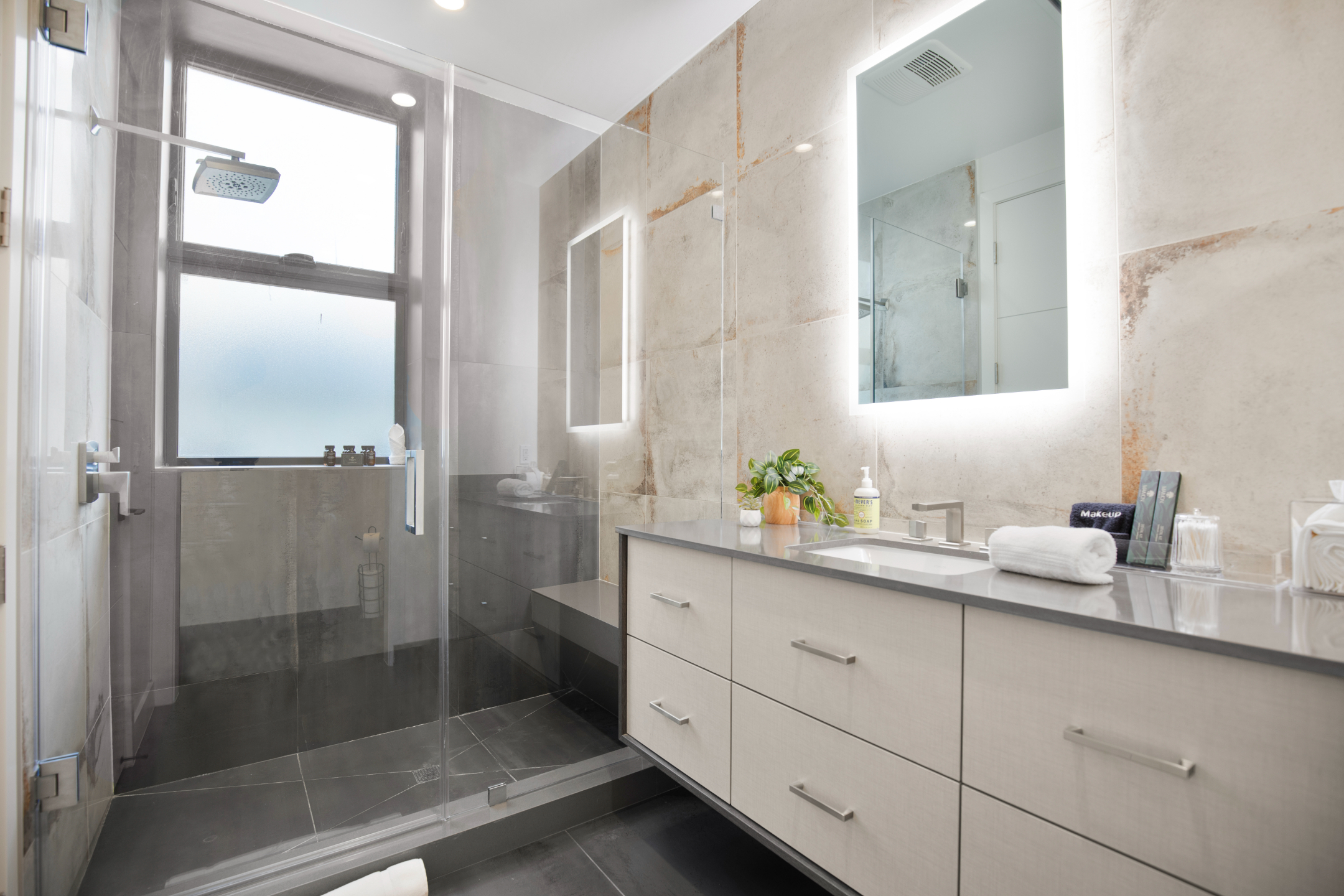 The Ashton Flats 2 | Photo 28