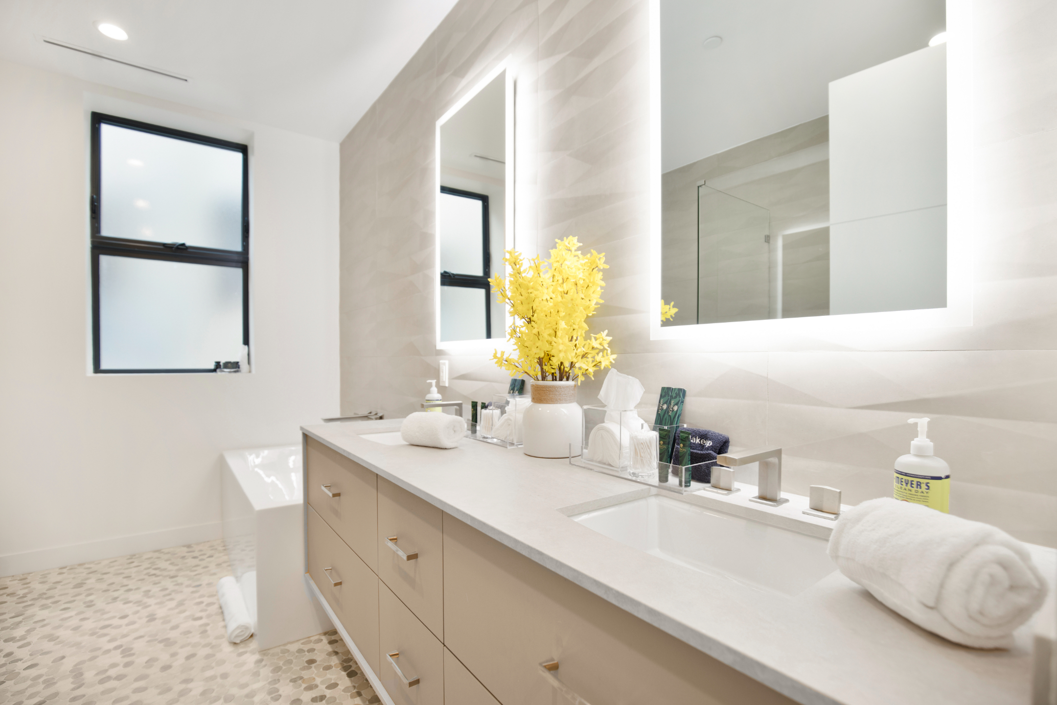 The Ashton Flats 2 | Photo 20