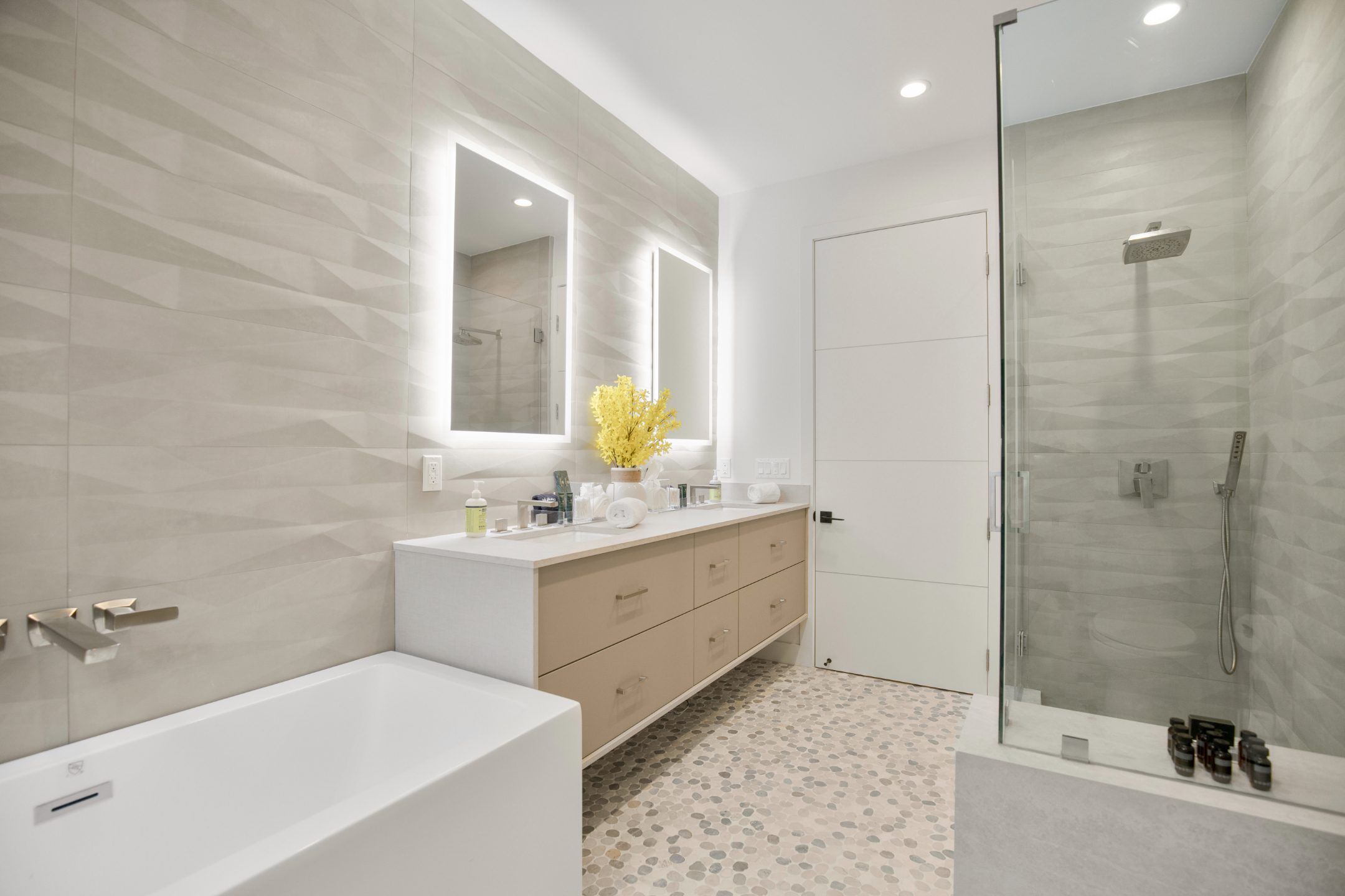 The Ashton Flats 2 | Photo 21