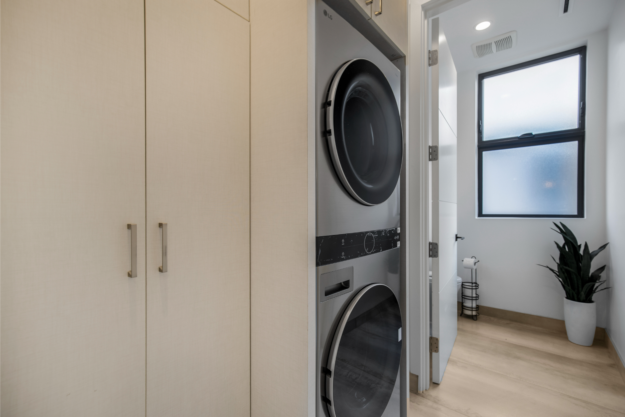 The Ashton Flats 3 | Photo 30