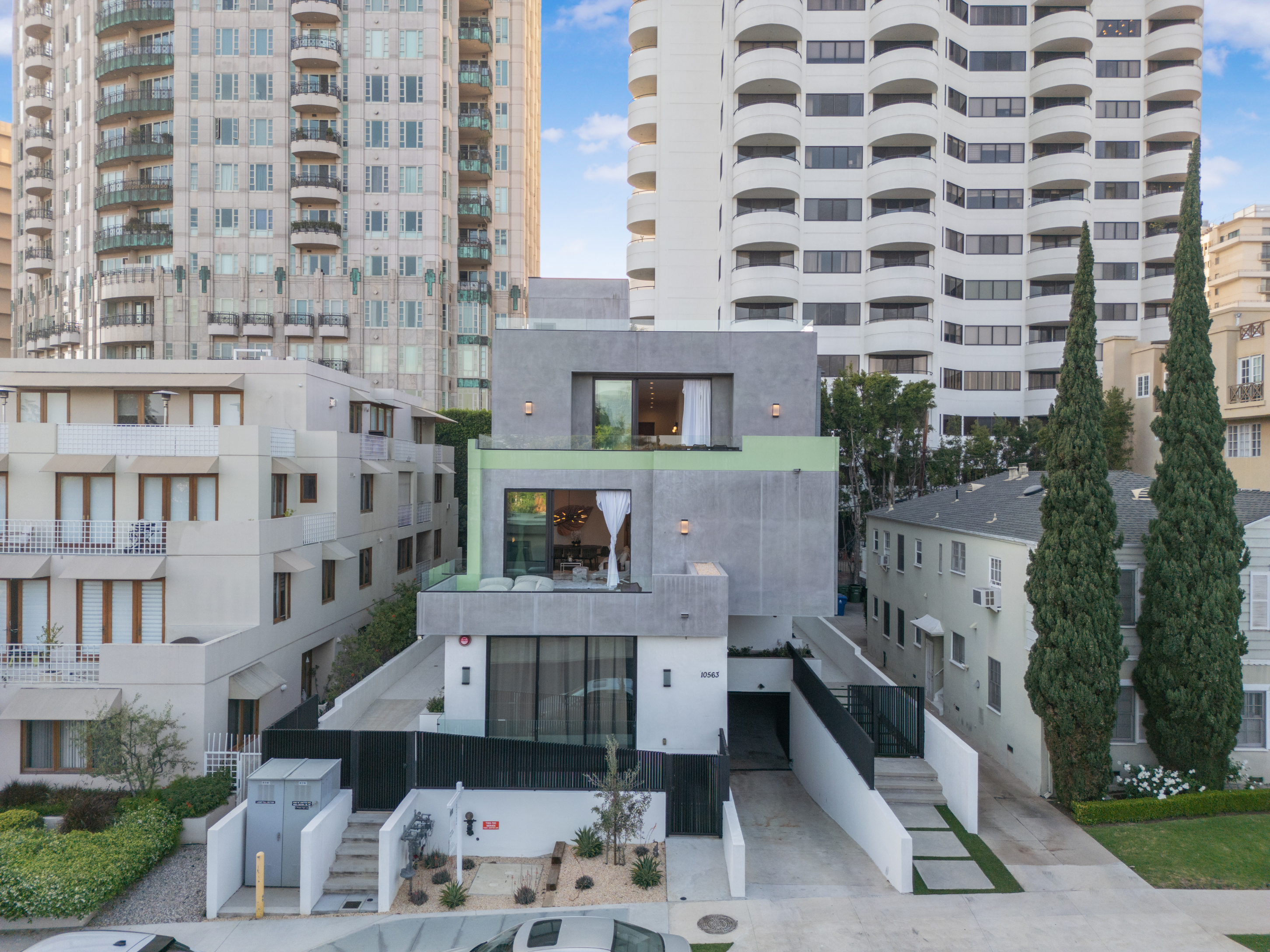 The Ashton Flats 3 | Photo 2