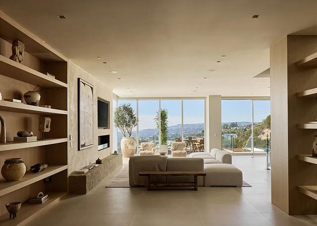 Featured Property Blue Lagoon