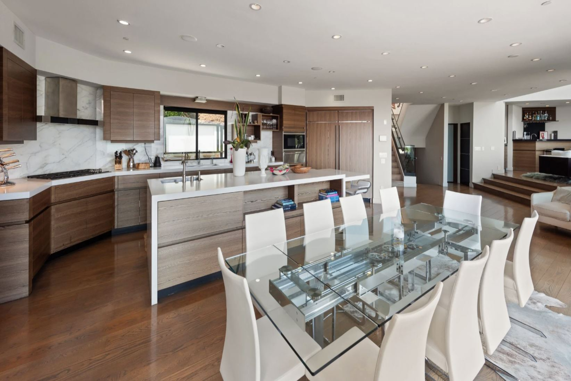 Las Alturas Estate | Photo 15