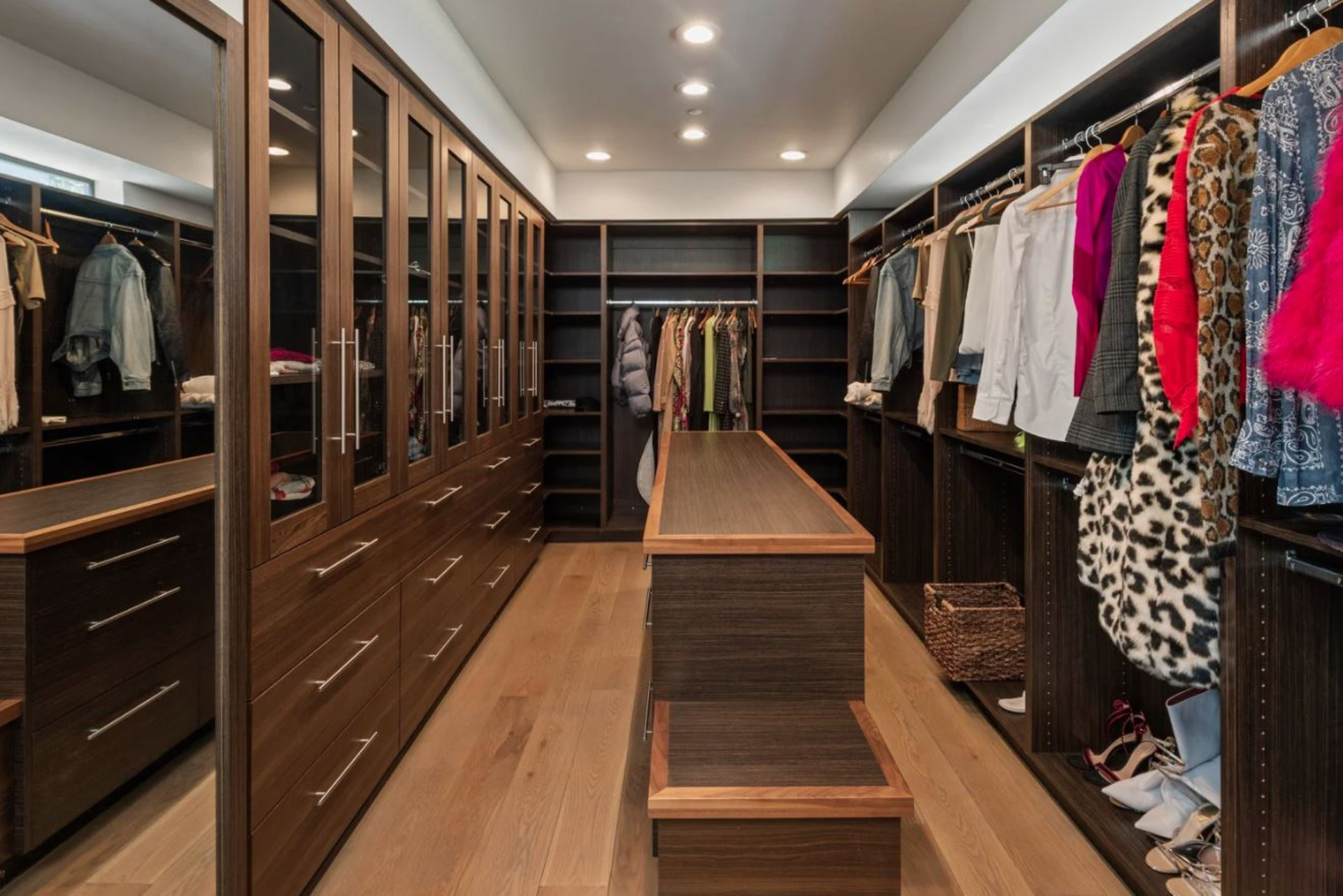 Las Alturas Estate | Photo 30