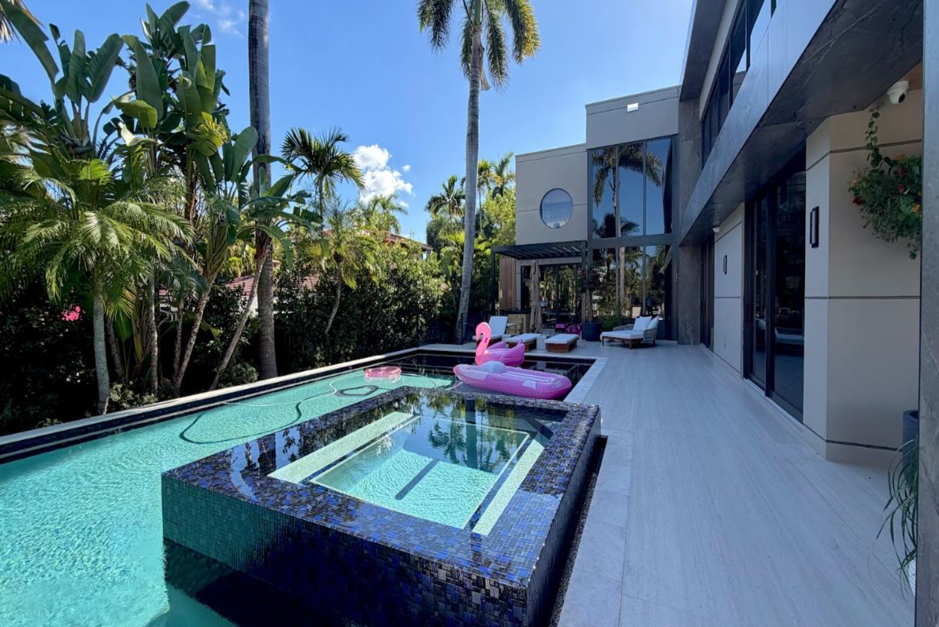 MiraDar Estate | Photo 18