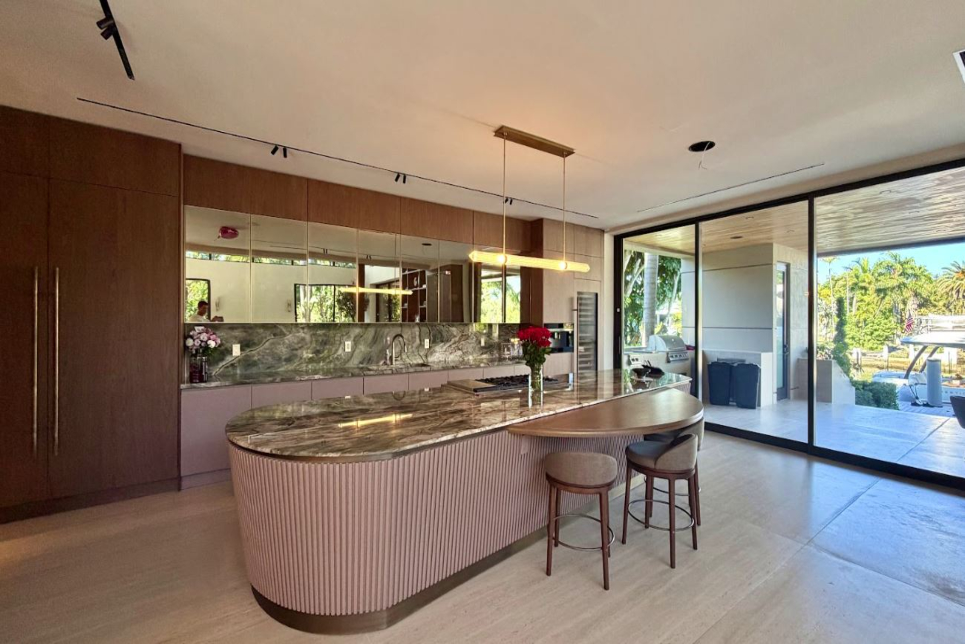 MiraDar Estate | Photo 5