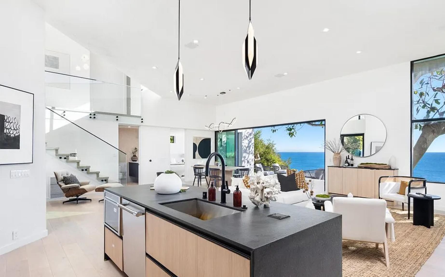 Cliffside Drive | Photo 7