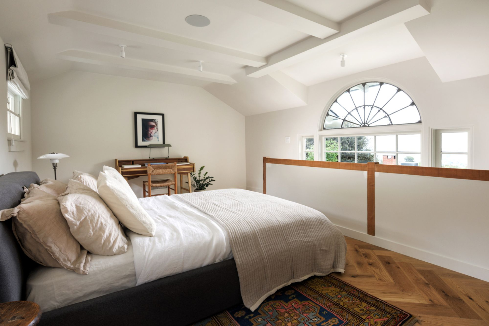 Belfast Manor | Photo 18