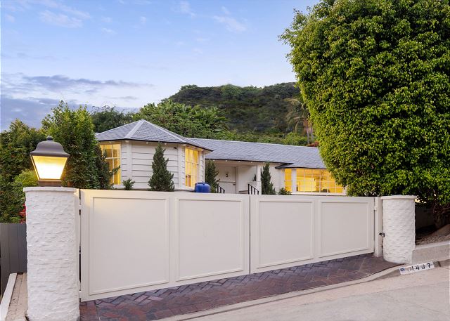 Featured Property Belfast Manor