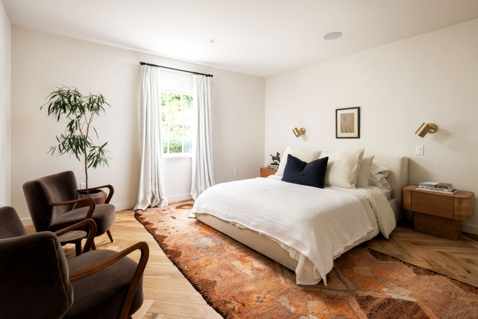 Belfast Manor | Photo 16