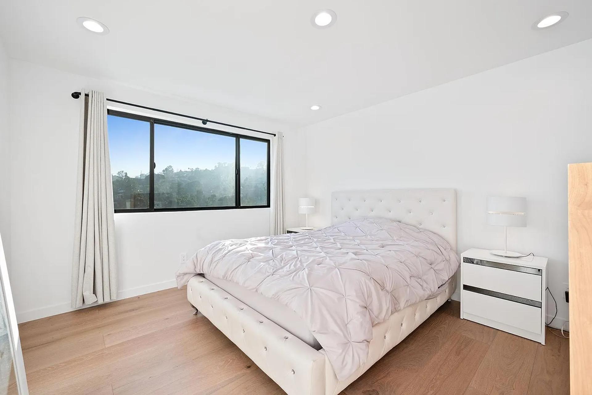 Skyline Villa | Photo 12