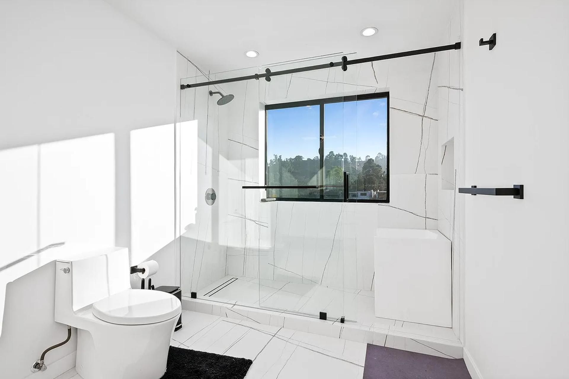 Skyline Villa | Photo 13