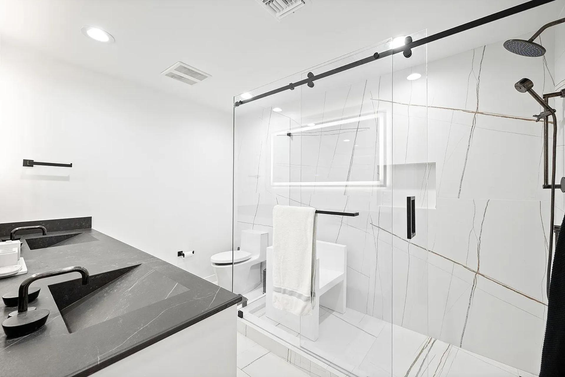 Skyline Villa | Photo 11