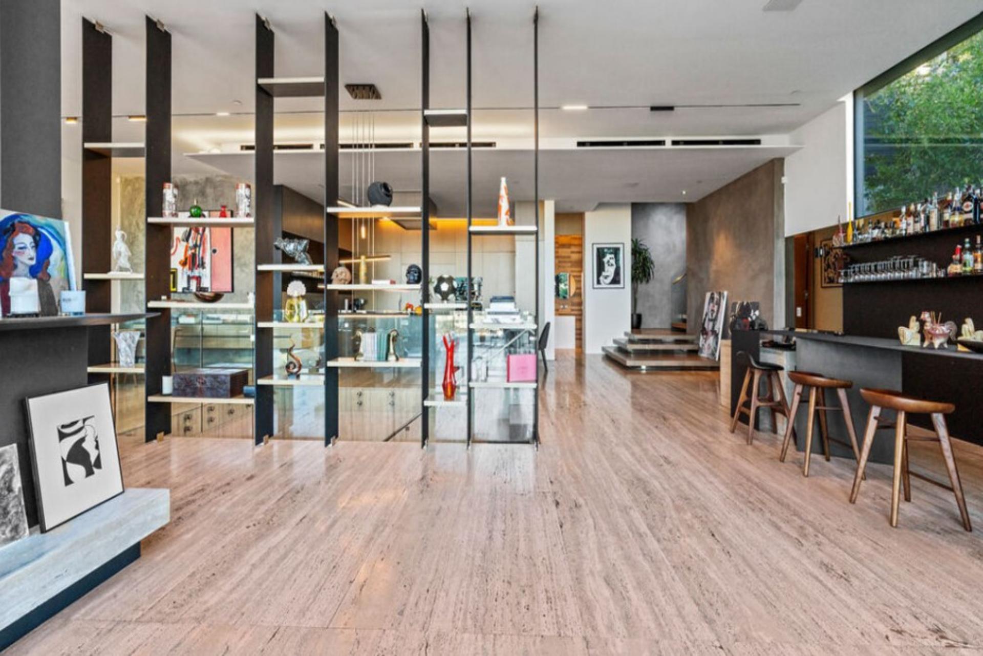 Carlton Way | Photo 9