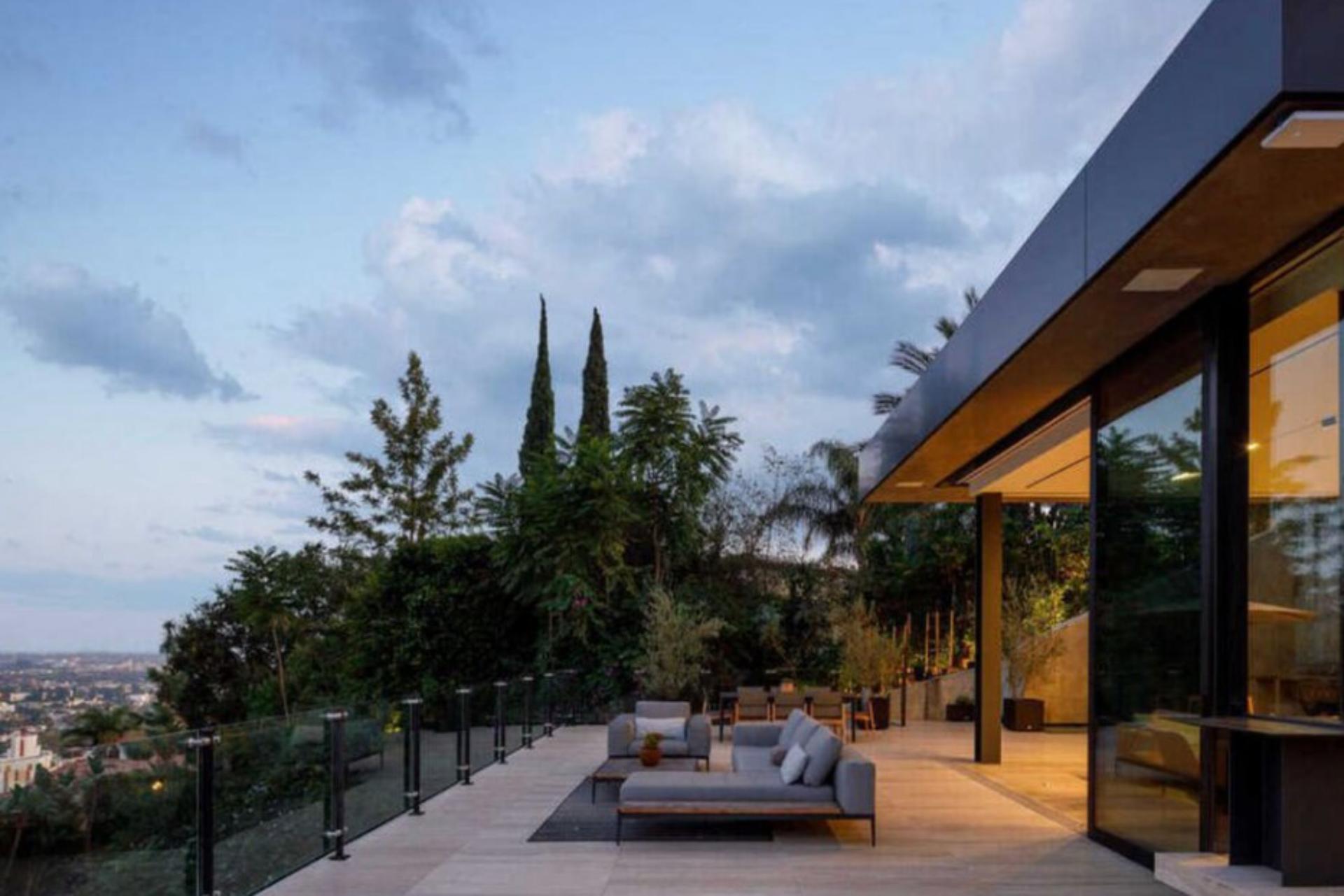 Carlton Way | Photo 44