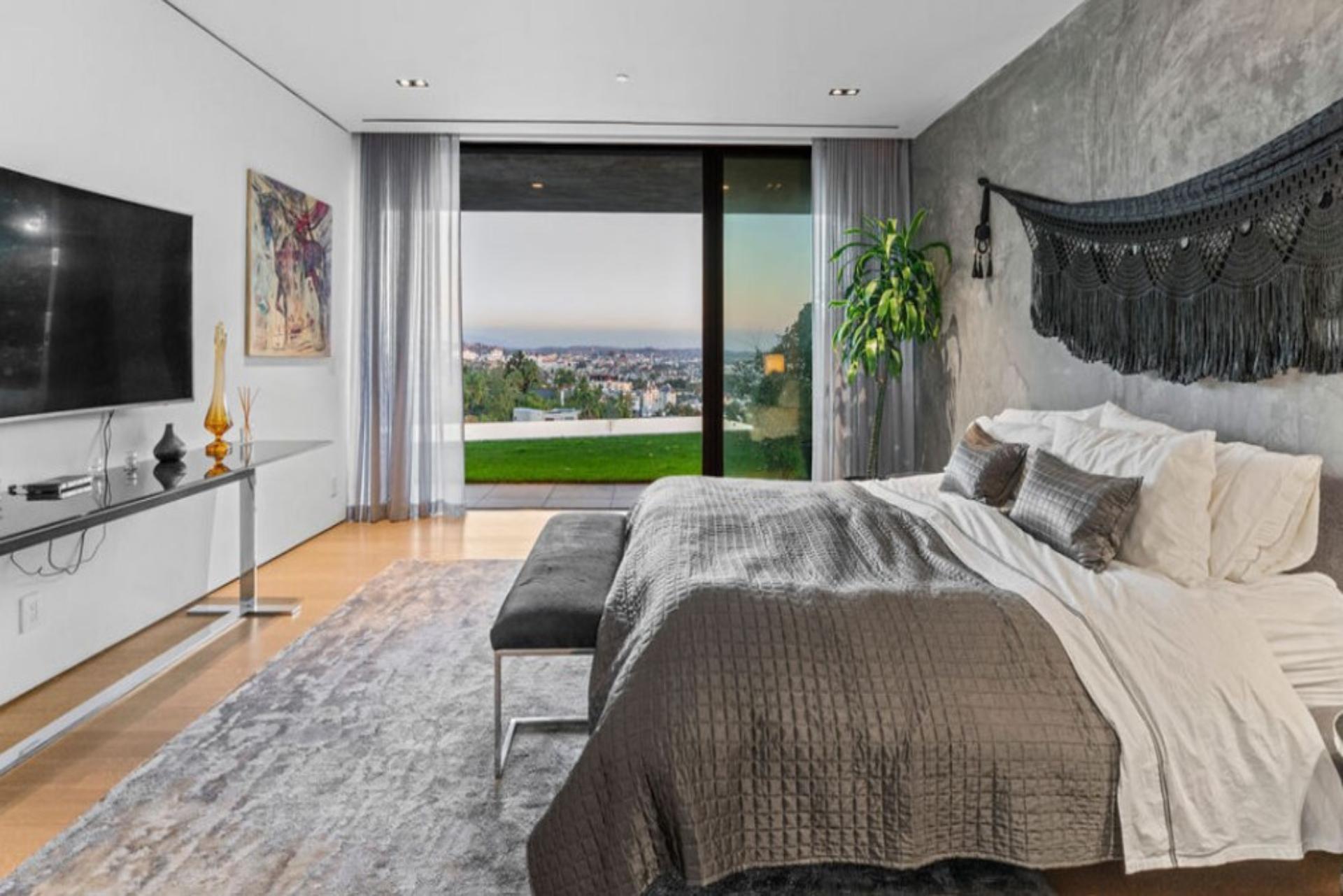 Carlton Way | Photo 22