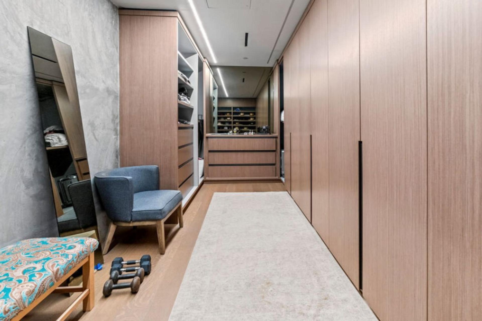 Carlton Way | Photo 31