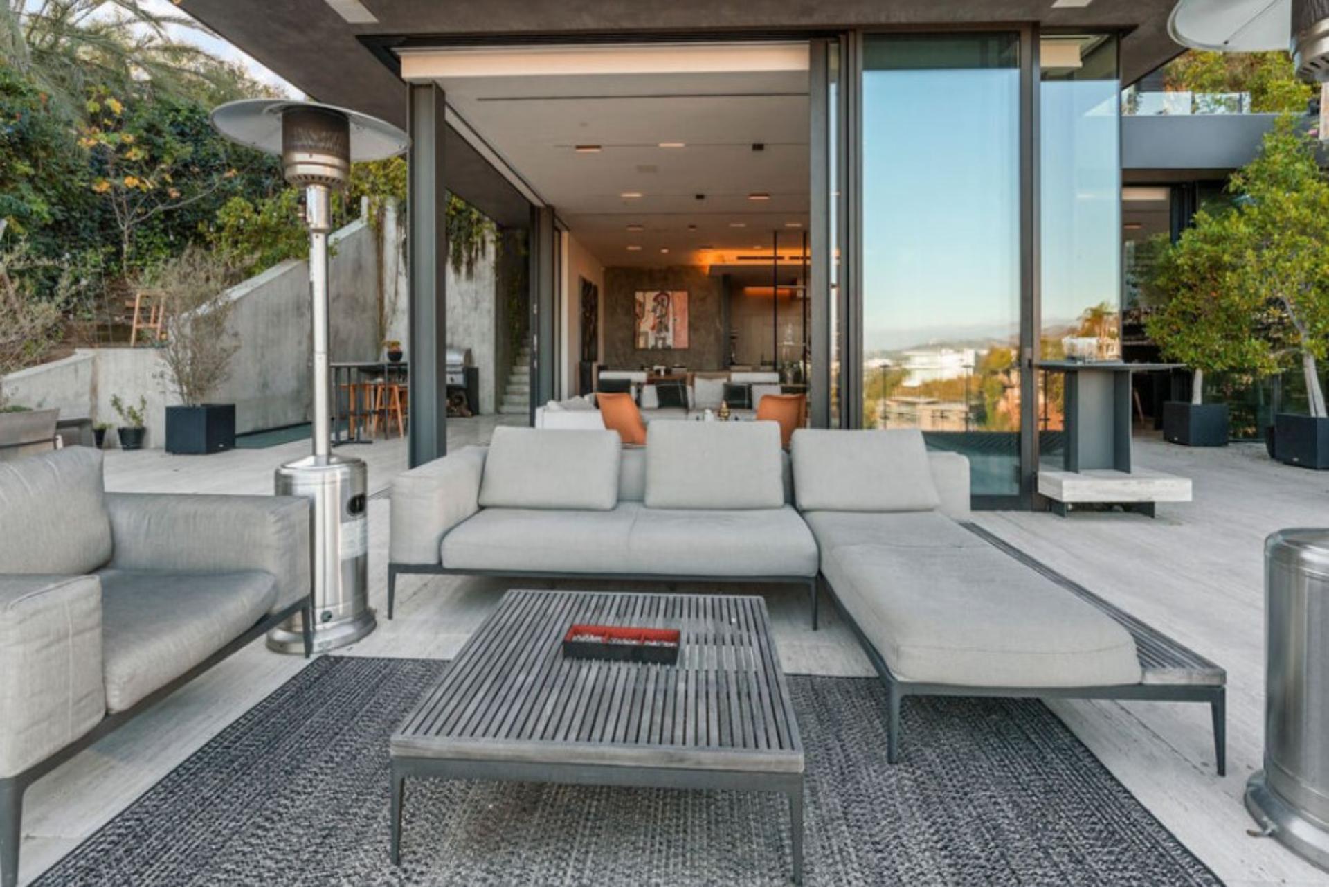 Carlton Way | Photo 42