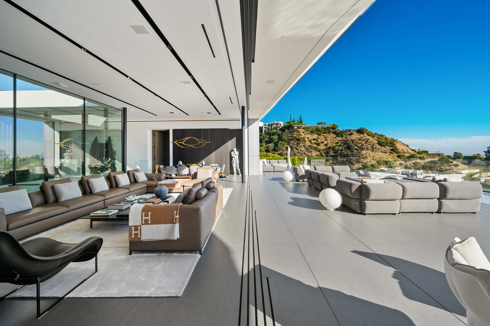 Gotham Estate | Photo 5