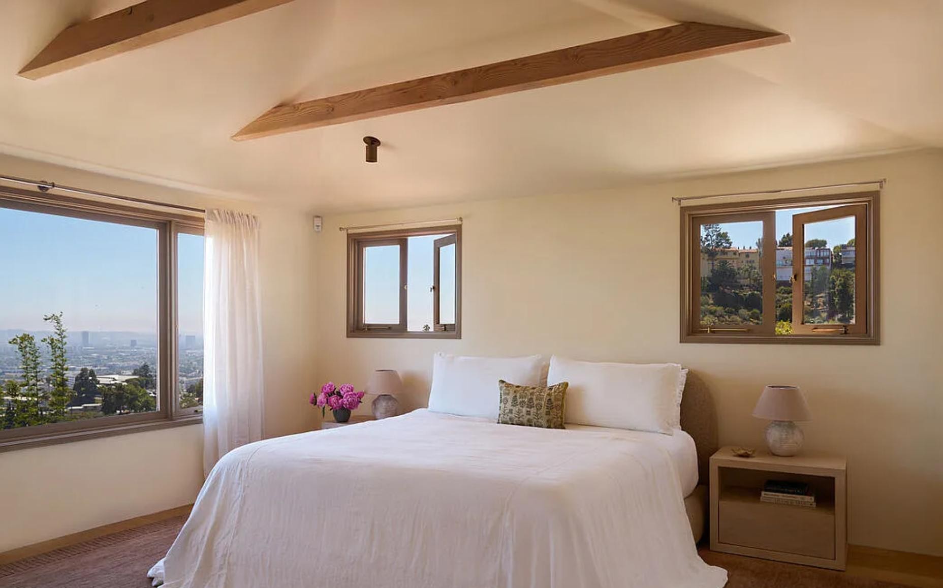 The Los Tilos Estate — photo 19