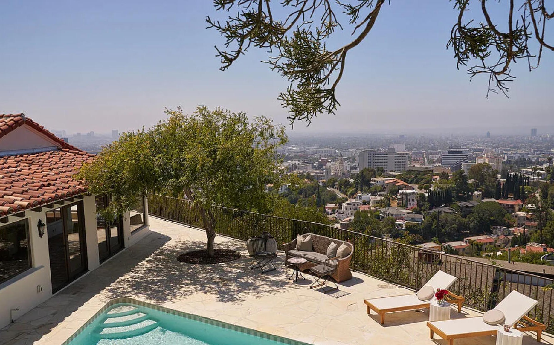 The Los Tilos Estate — photo 35