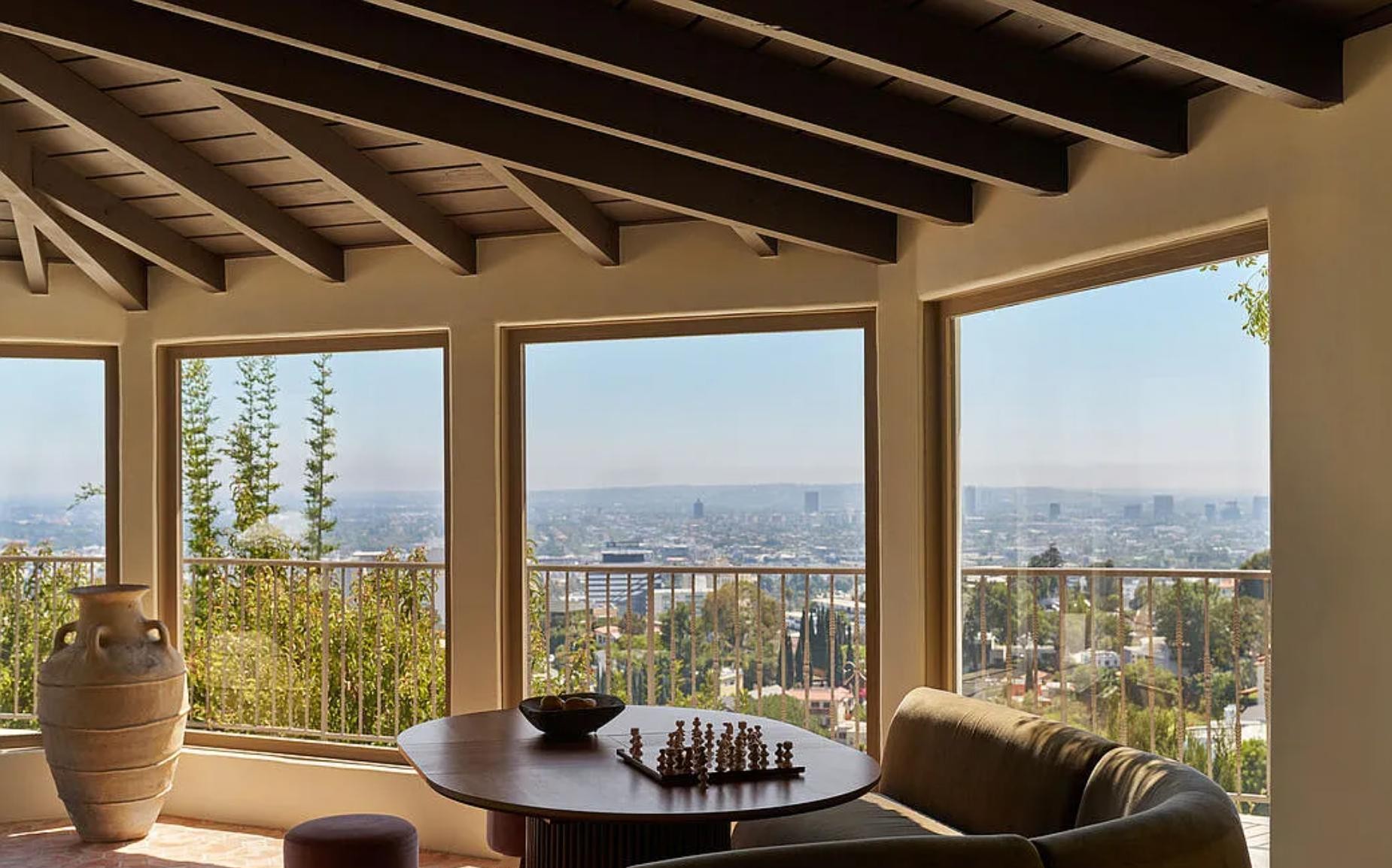 The Los Tilos Estate — photo 6