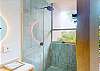 Aflora Loft - Shower