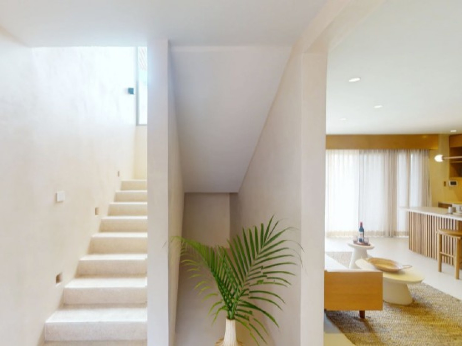 C402 - Penthouse w/Private Pool | Photo 10