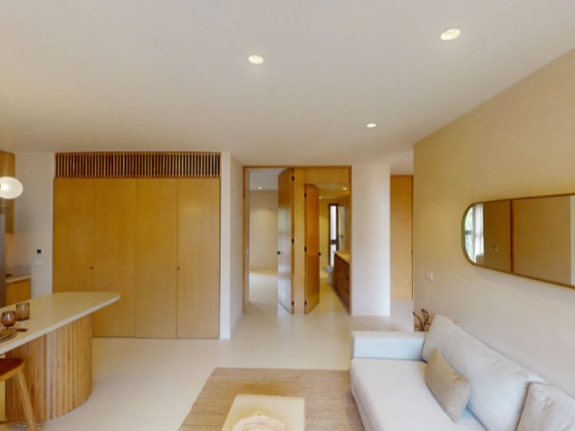 C202 - Luxury Apartment | Photo 11