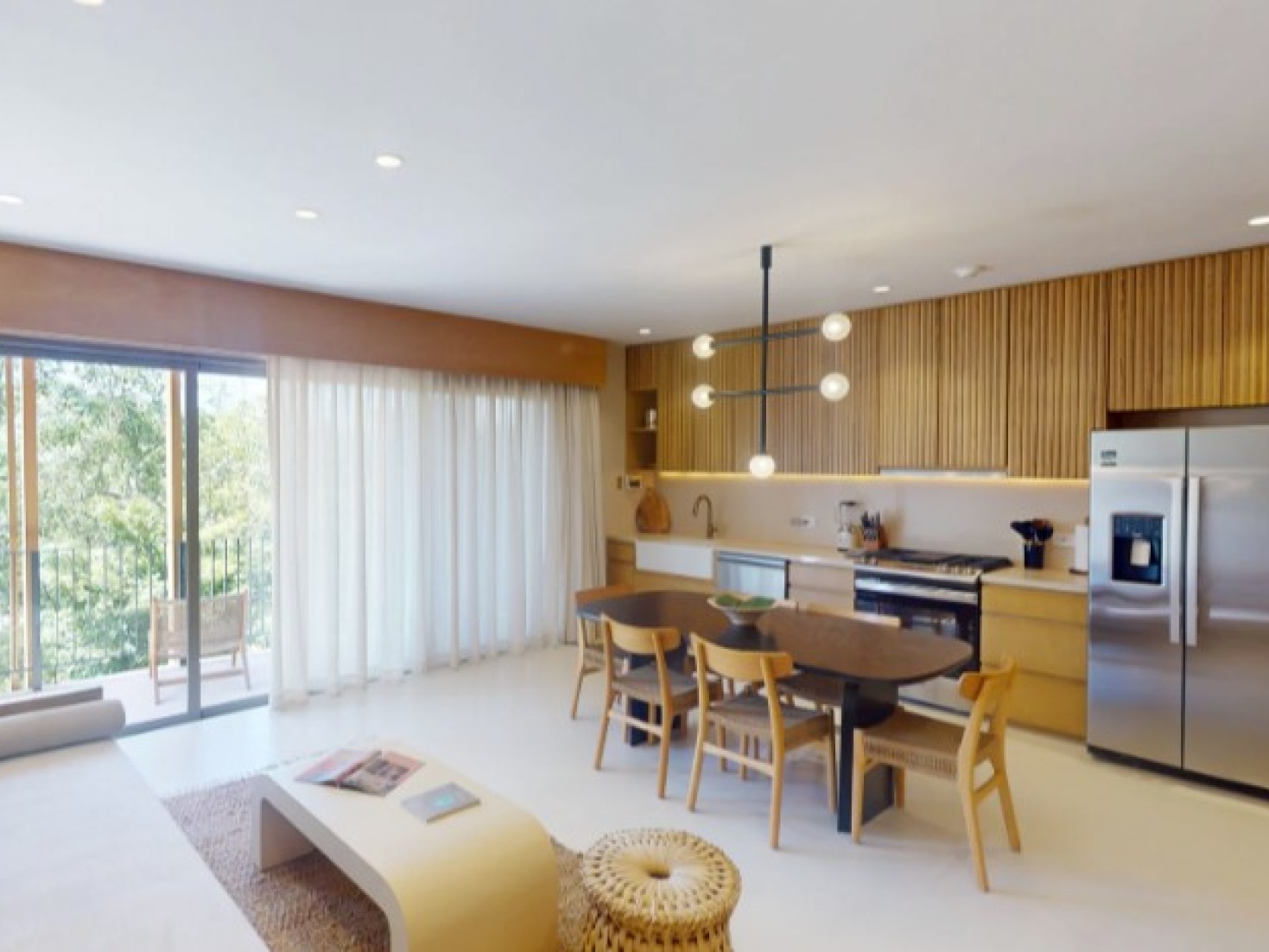 D303 - Elegant Apartment | Photo 6