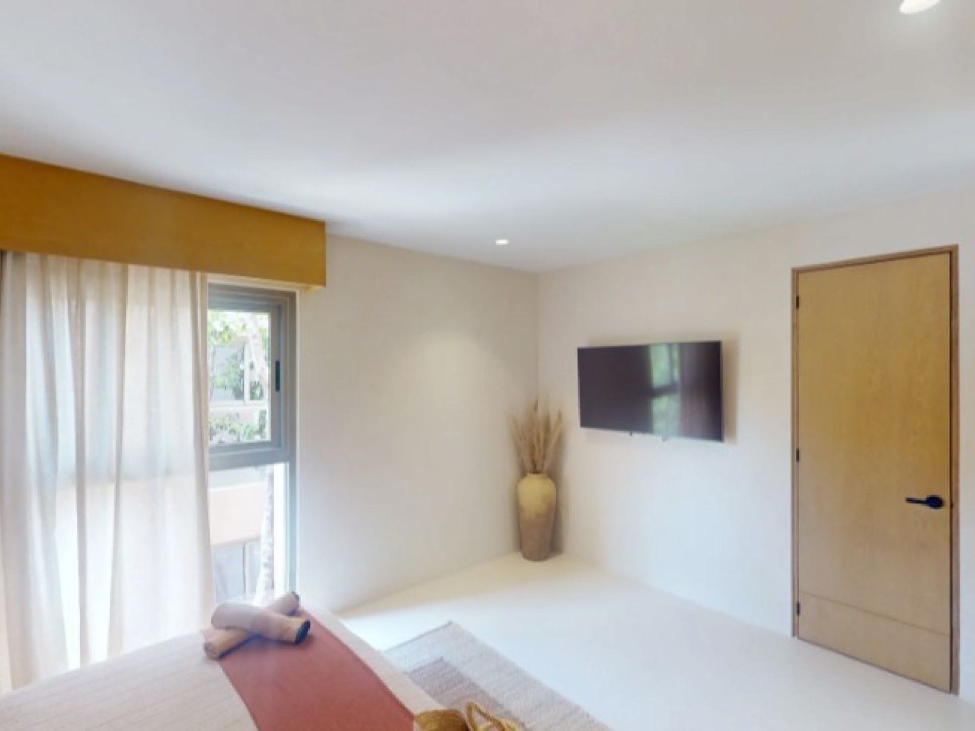 I302 - Elegant Apartment 3