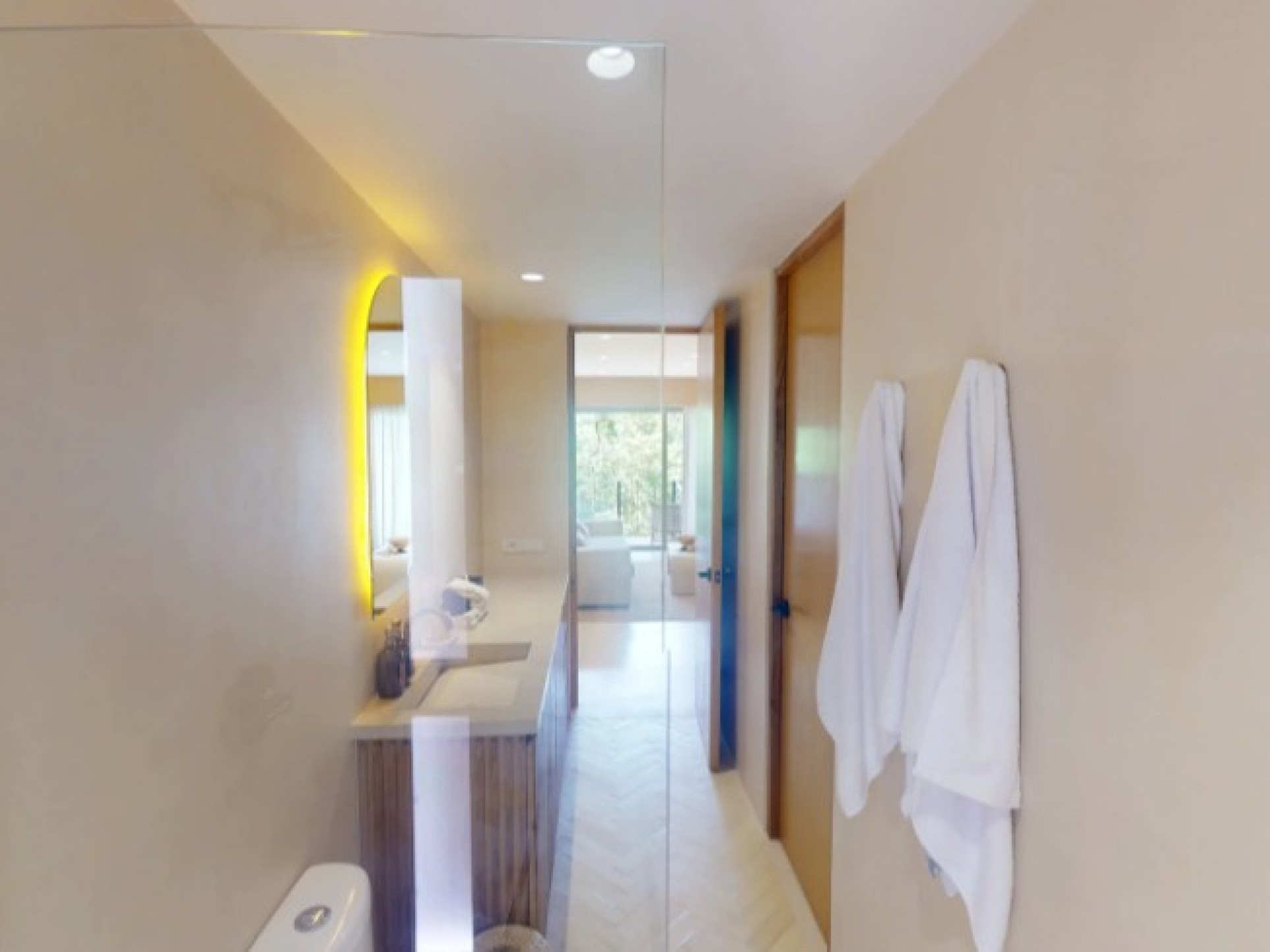 I302 - Elegant Apartment | Photo 12