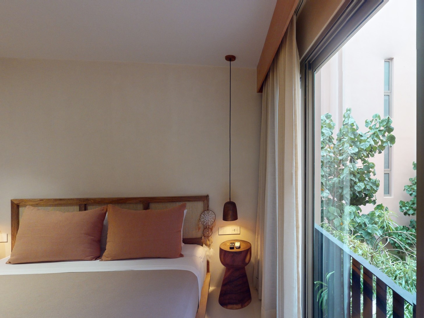 H204 - Luxury Apartment 5