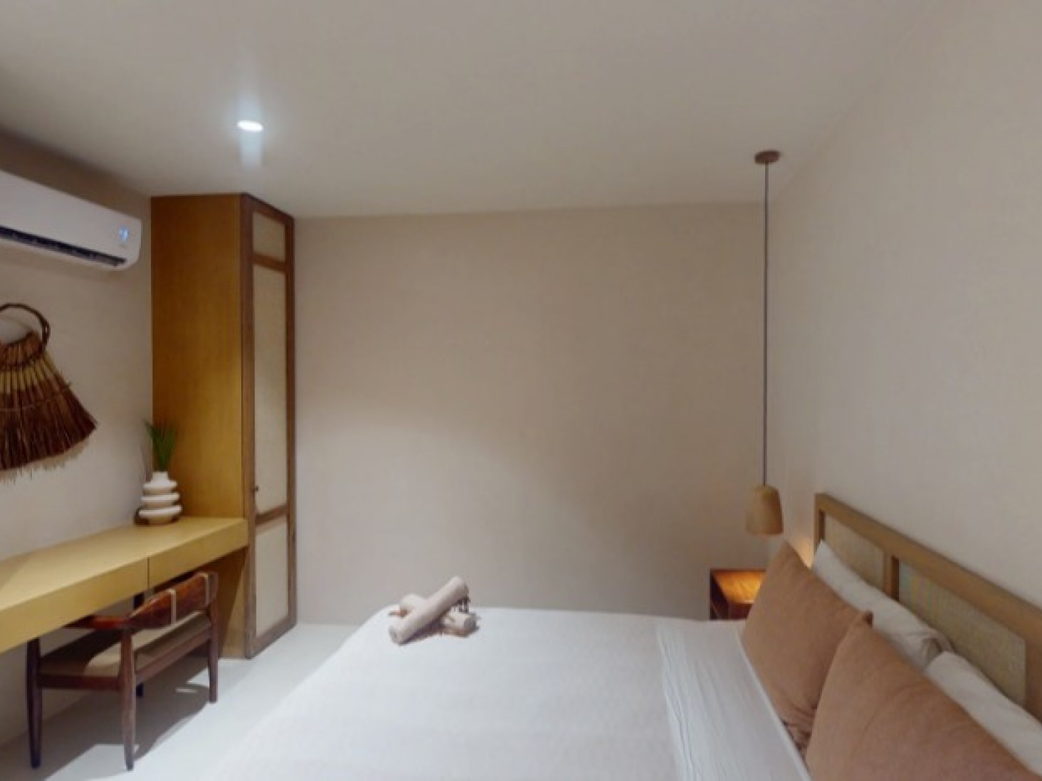 D201 - Elegant Apartment | Photo 9