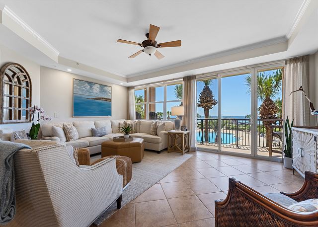 Stunning Remodel, Gorgeous Gulf Views, Private Beach - BEACH SERVICE INCLUDED