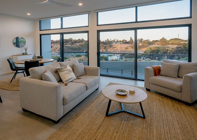 Stay in luxury apartment
family friendly luxury accommodation Penneshaw Kangaroo Island holiday rental